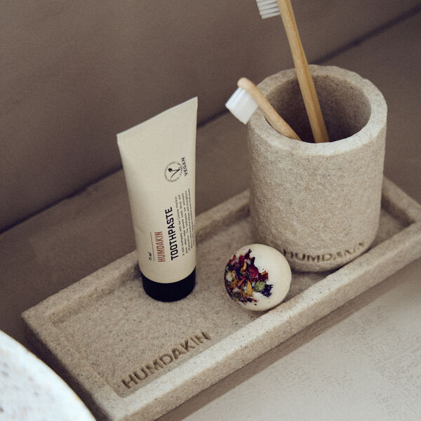 Toothbrush Mug, Humdakin