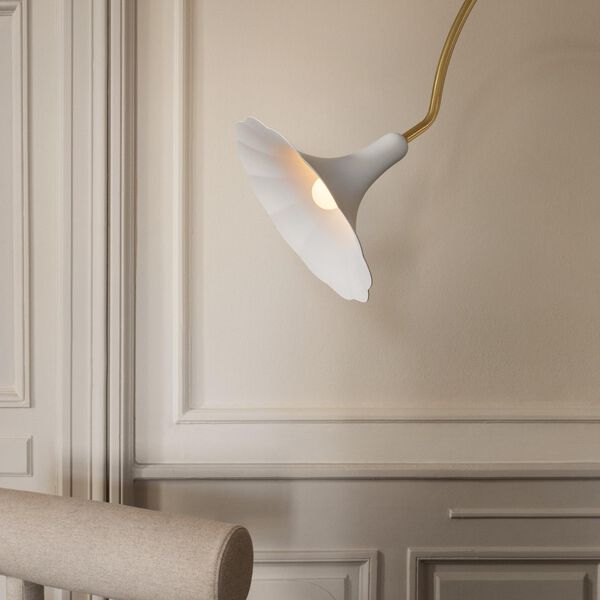 Petalii Floor Lamp, polished brass, Nuura