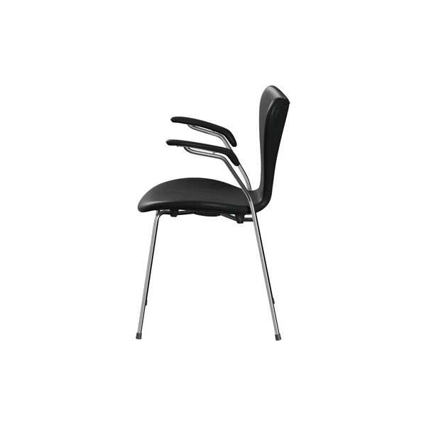 Series 7&trade; 3207 Fully Upholstered Chair, Grace Black, Fritz Hansen