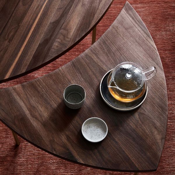 Pinwheel HM7 Coffee Table, oiled walnut, &Tradition