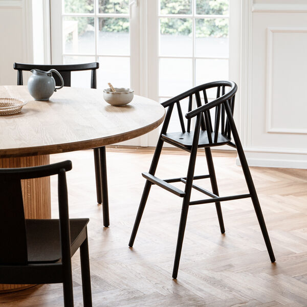 Saga Highchair, black lacquered oak Saga Highchair, black lacquered oak, OAKLINGS
