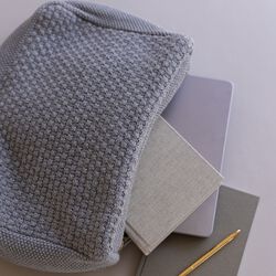 Knitted Toilet Bag Petra, med grey melange, By LOHN