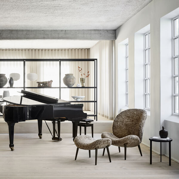 VIPP466 Lodge Lounge Chair, umber, Vipp