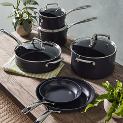 Ceramic 6-Piece Cookware Set, Le Creuset