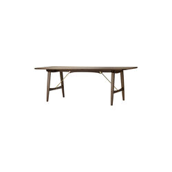 BM1160 Hunting Table, oiled walnut/brass, Carl Hansen & Søn