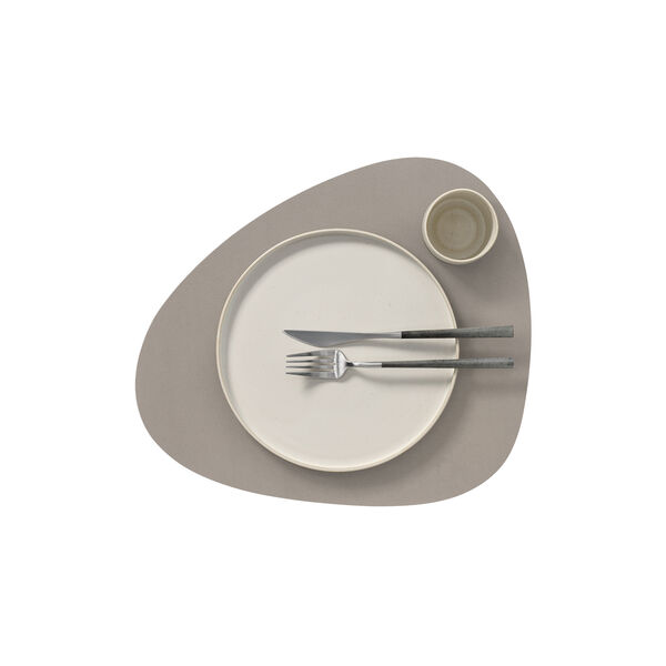 Serene table mat  Curve L, ash, LIND DNA