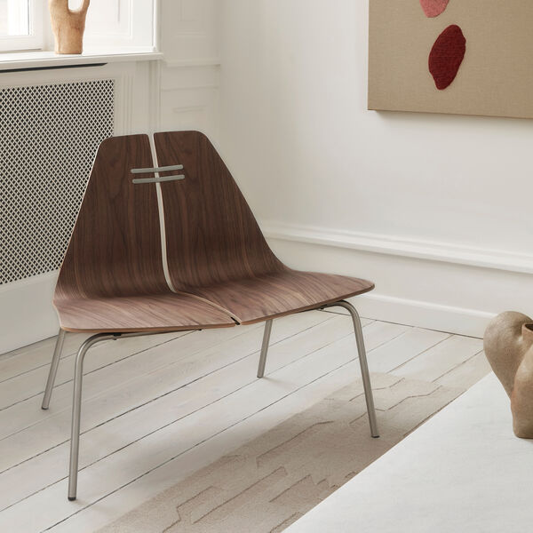 PK23&trade; Lounge Chair, clear lacquered walnut/steel, Fritz Hansen