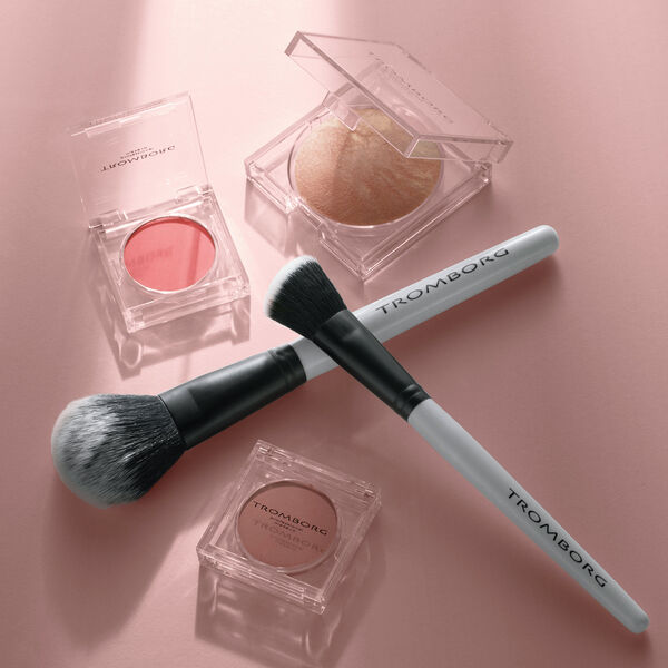 Blush Peach Blush Peach, Tromborg