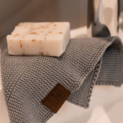 Knitted Cloth, griffin grey, By LOHN