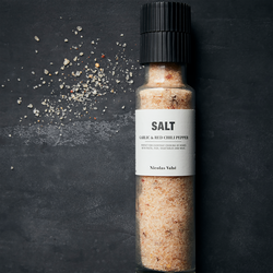 Salt Garlic & red chilli pepper, Nicolas Vah&eacute;