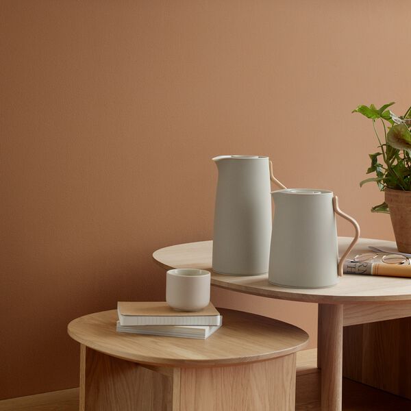 Emma Coffee Vacuum Jug, sand, Stelton