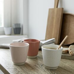 Colorit Cup, coral, Knabstrup Keramik