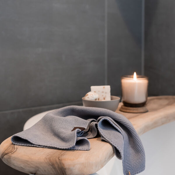 Knitted Towel, griffin grey, By LOHN