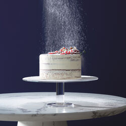 Konstantin Cakestand, LSA International