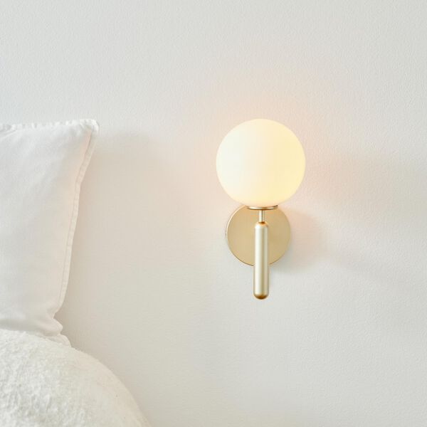 Miira Wall Lamp, brass/opal, Nuura