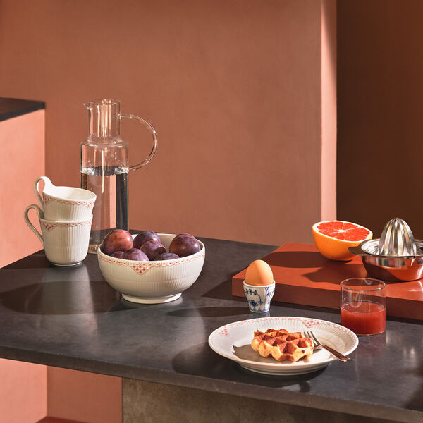 Coral Lace High Handle Cup 33 cl, Royal Copenhagen