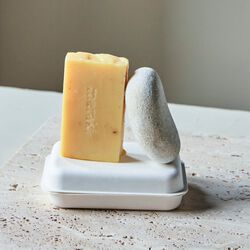 Stone scrub, lemongrass, Meraki