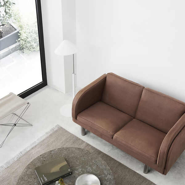JG 2-seater Sofa, Grand Linen 4803, Fredericia Furniture