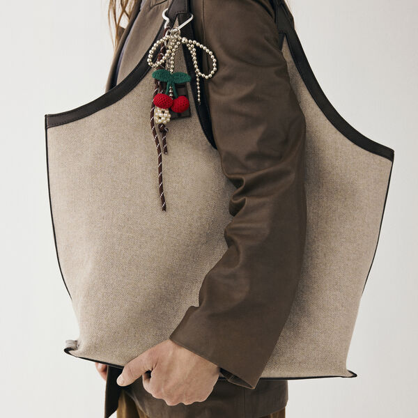 Day Choc Charm, chocolate plum Day Choc Charm, chocolate plum, DAY ET