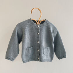 Bobbie Cardigan, dove, Lalaby