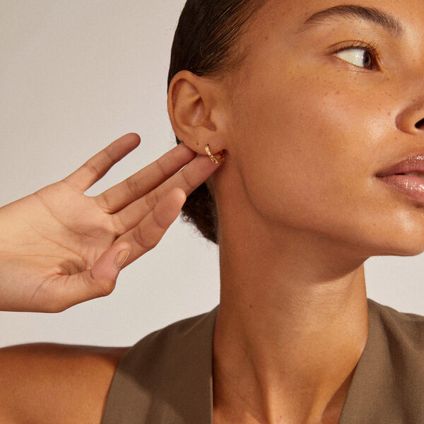 EDDY recycled organic shaped small hoops, gold-plated, Pilgrim