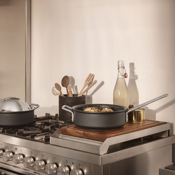 Professional Saut&eacute; pan ceramic &Oslash; 24 cm, Eva Trio