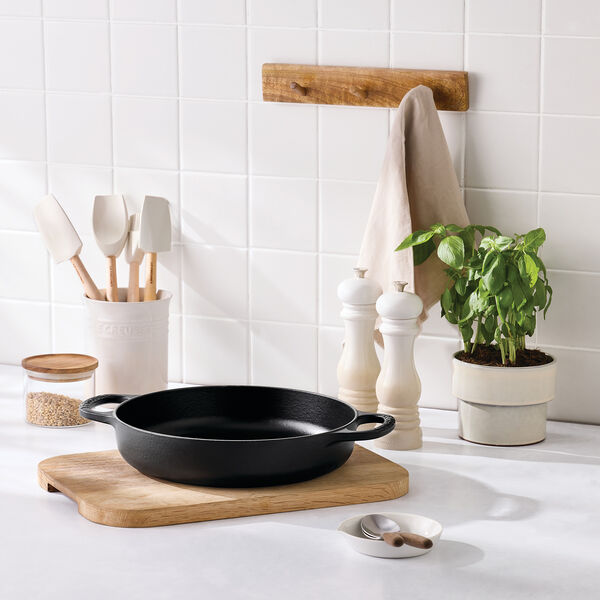 Everyday pan 28 cm, matte black, Le Creuset