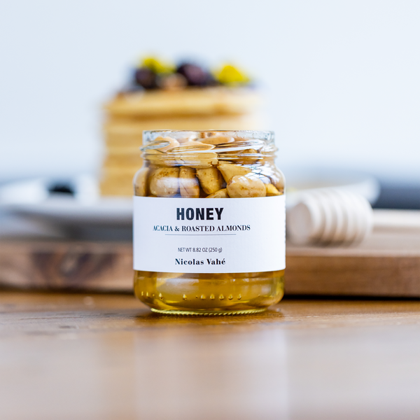 Honey Acacia & roasted almonds, Nicolas Vah&eacute;