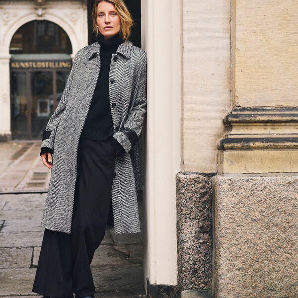 SybillePW Coat, salt and pepper herringbone SybillePW Coat, salt and pepper herringbone, Part Two