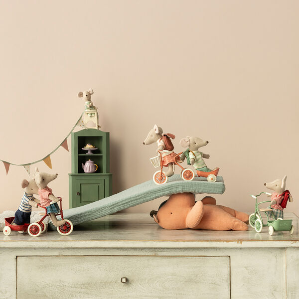 Mouse Abri &agrave; Tricycle, green, Maileg