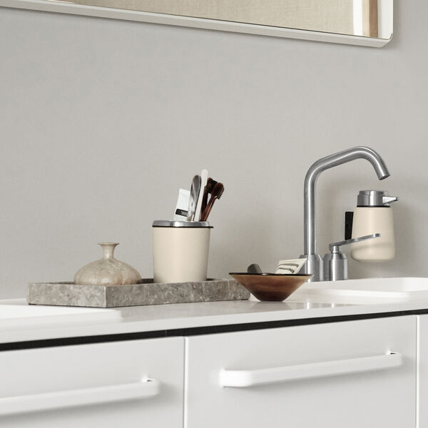 VIPP9W Soap Dispenser, beige VIPP9W Soap Dispenser, beige, Vipp