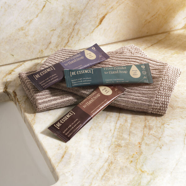 Hand Soap Refill Pack 3 pcs., fragrance free/sensitive, RE-ESSENCE