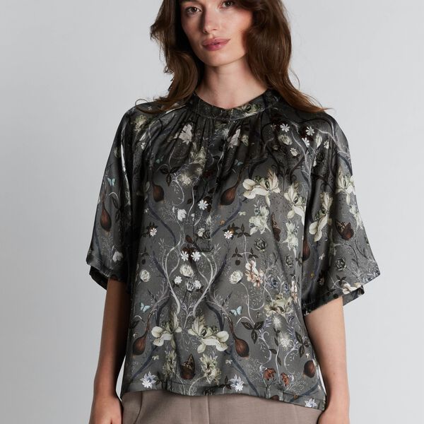 2009PBOOpala blouse, castor green, PBO