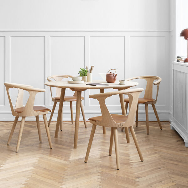 In Between SK4 Dining Table, oak, &Tradition