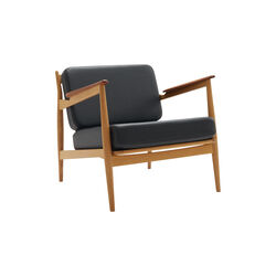 Model 107 Lounge Chair, black, Magnus Olesen Design