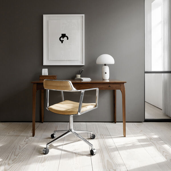 VIPP452 | Swivel Chair | Castors | sand/polished aluminium, Vipp