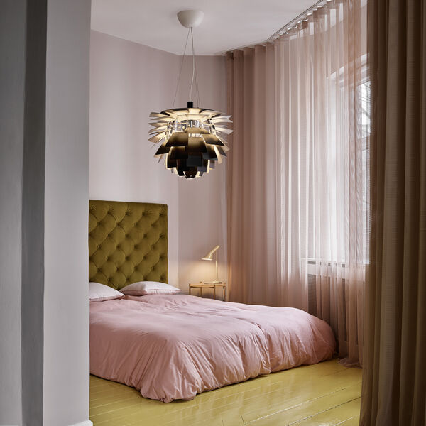 AJ Mini Table Lamp, warm sand, Louis Poulsen