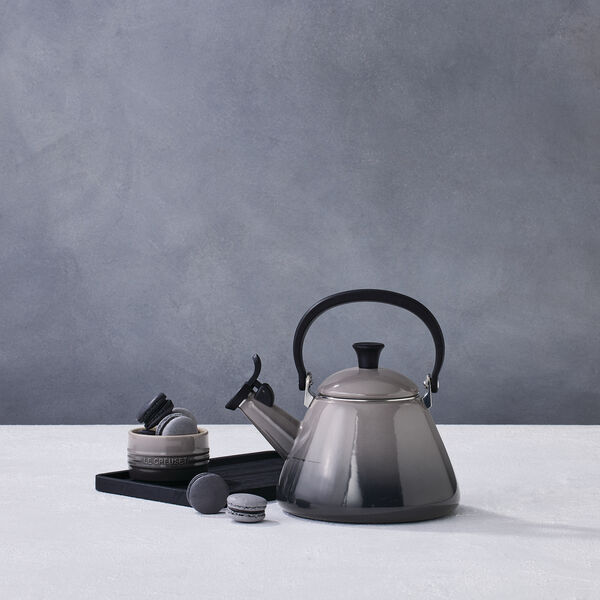 Kone Kettle, flint, Le Creuset