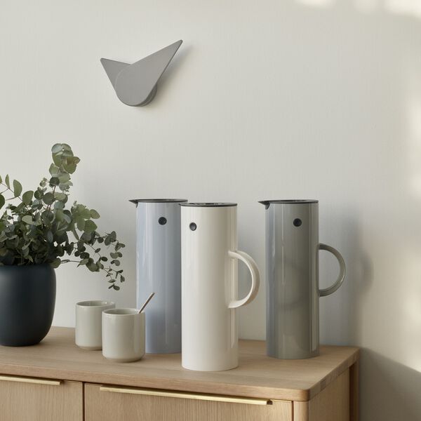EM77 Vacuum Jug 1 L, cloud EM77 Vacuum Jug 1 L, cloud, Stelton