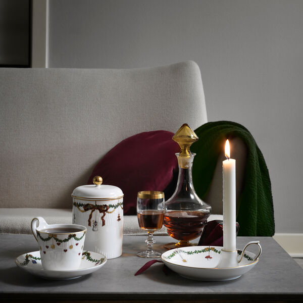 Star Fluted Christmas High Handle Cup with Saucer 27 cl Star Fluted Christmas High Handle Cup with Saucer 27 cl, Royal Copenhagen