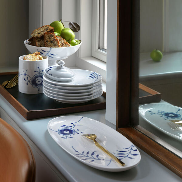 Blue Fluted Mega Coupe Plate Ø 19 cm, Royal Copenhagen