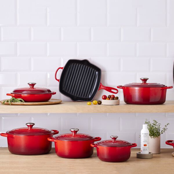 Signature round cast iron pot &Oslash; 20 cm, cerise, Le Creuset