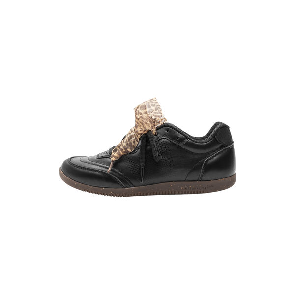 Nanna L, black, WODEN