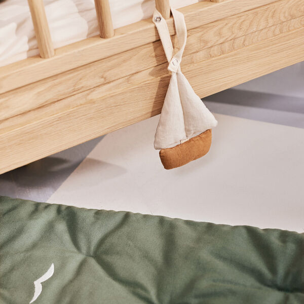 Nemo Toys, Dear April