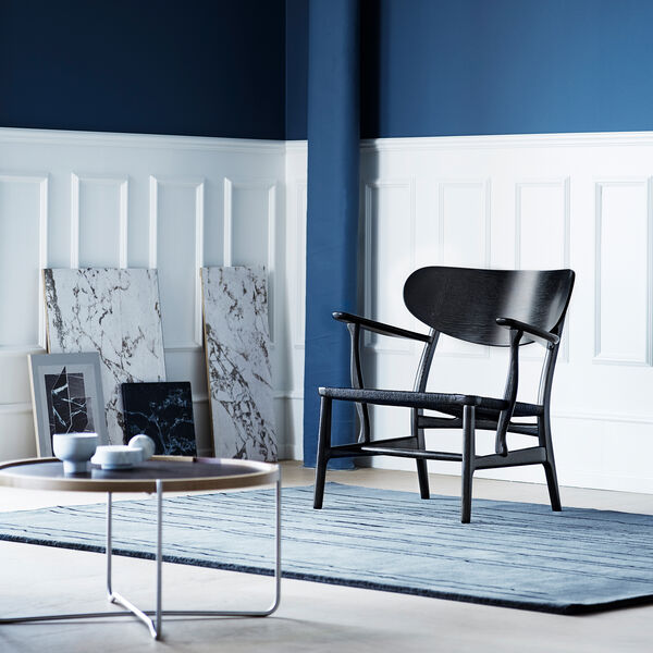 CH22 Lounge Chair, black lacquered oak/black, Carl Hansen & S&oslash;n
