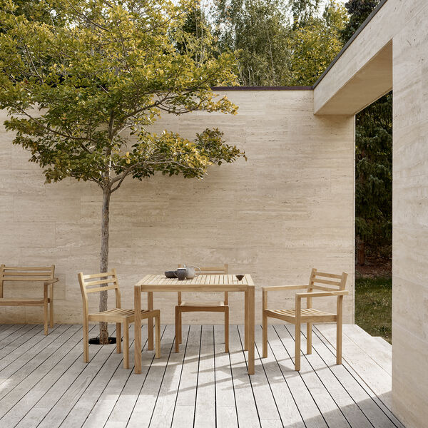 CH AH502 Outdoor Dining Chair with Armrest, Carl Hansen & Søn