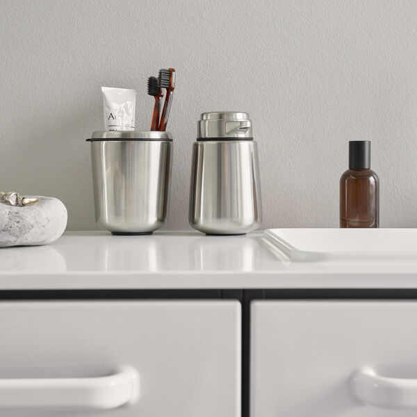 VIPP9 Soap Dispenser, stainless steel VIPP9 Soap Dispenser, stainless steel, Vipp