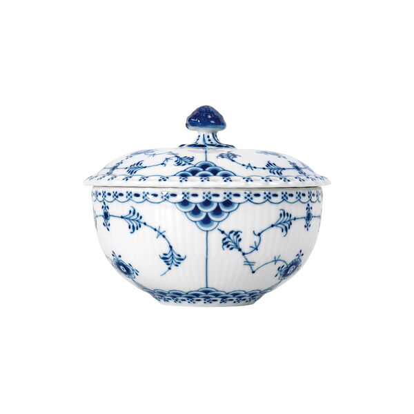 White Fluted Full Lace Bowl with Lid 35 cl, Royal Copenhagen