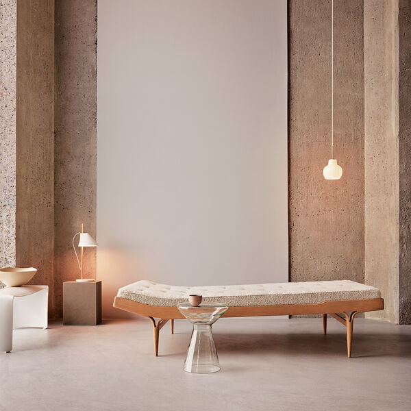 Yuh Table Lamp, white, Louis Poulsen