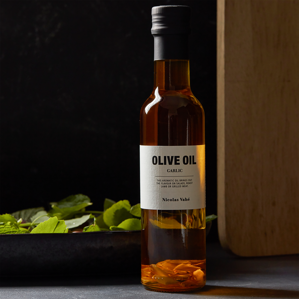 Olive oil Garlic, Nicolas Vah&eacute;